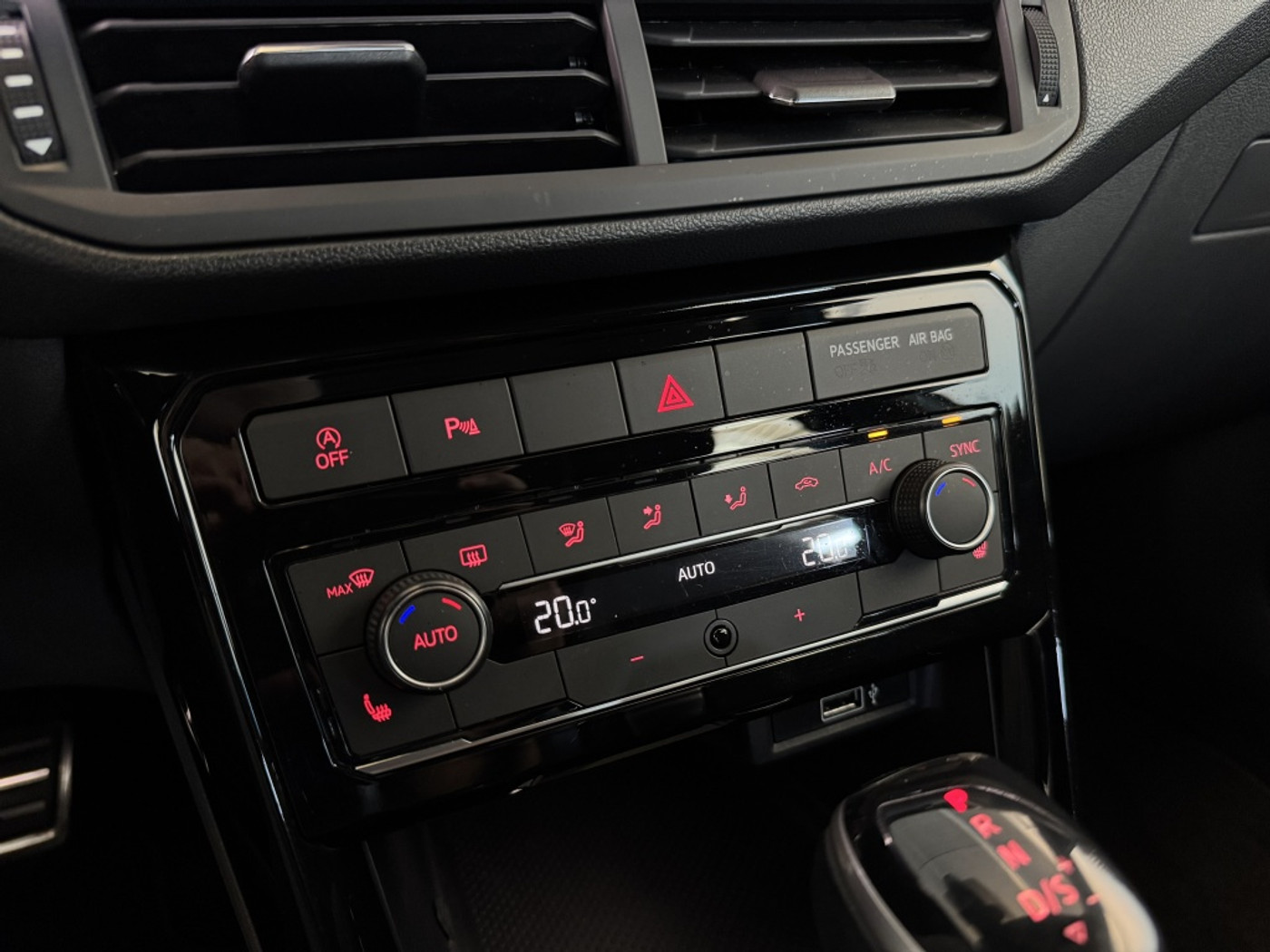 Foto van Volkswagen T-cross