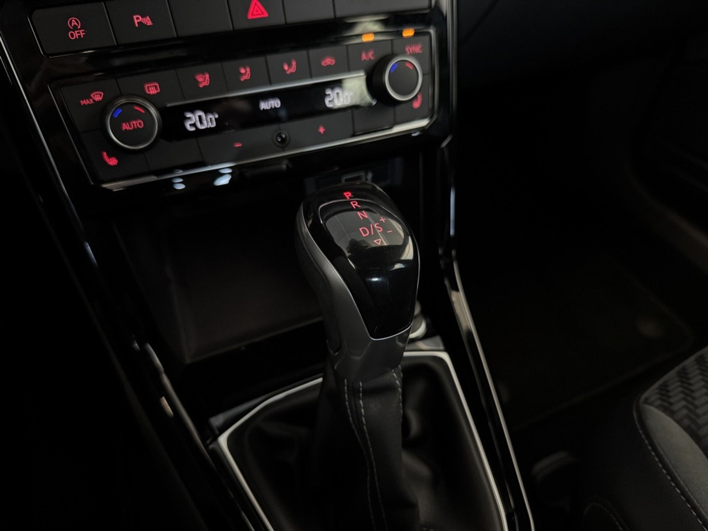 Foto van Volkswagen T-cross