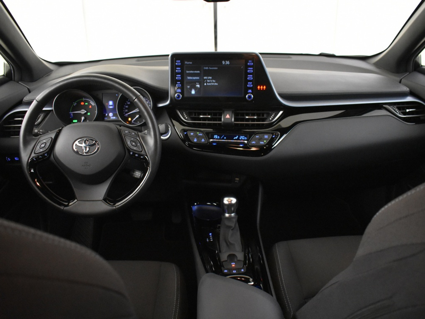 Foto van Toyota C-hr