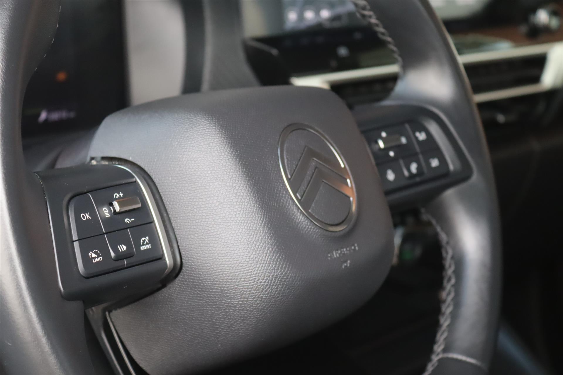 Foto van Citroen C4 X