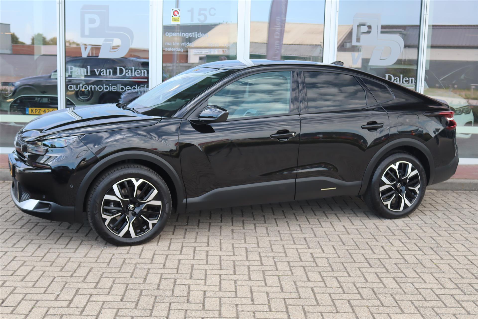 Foto van Citroen C4 X