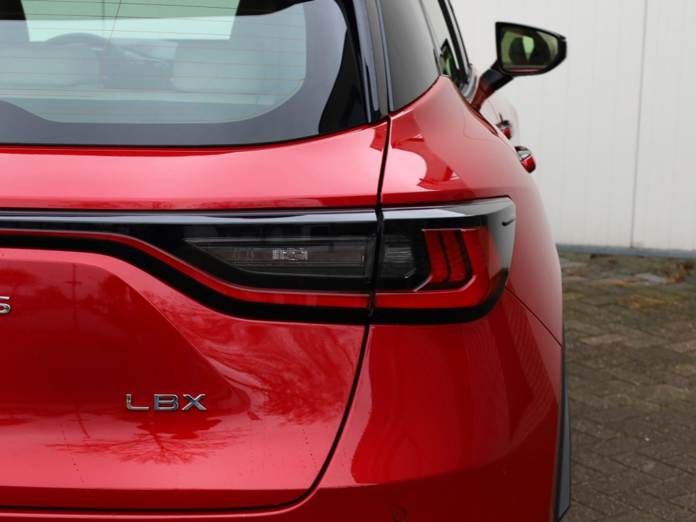 Foto van Lexus Lexus LBX