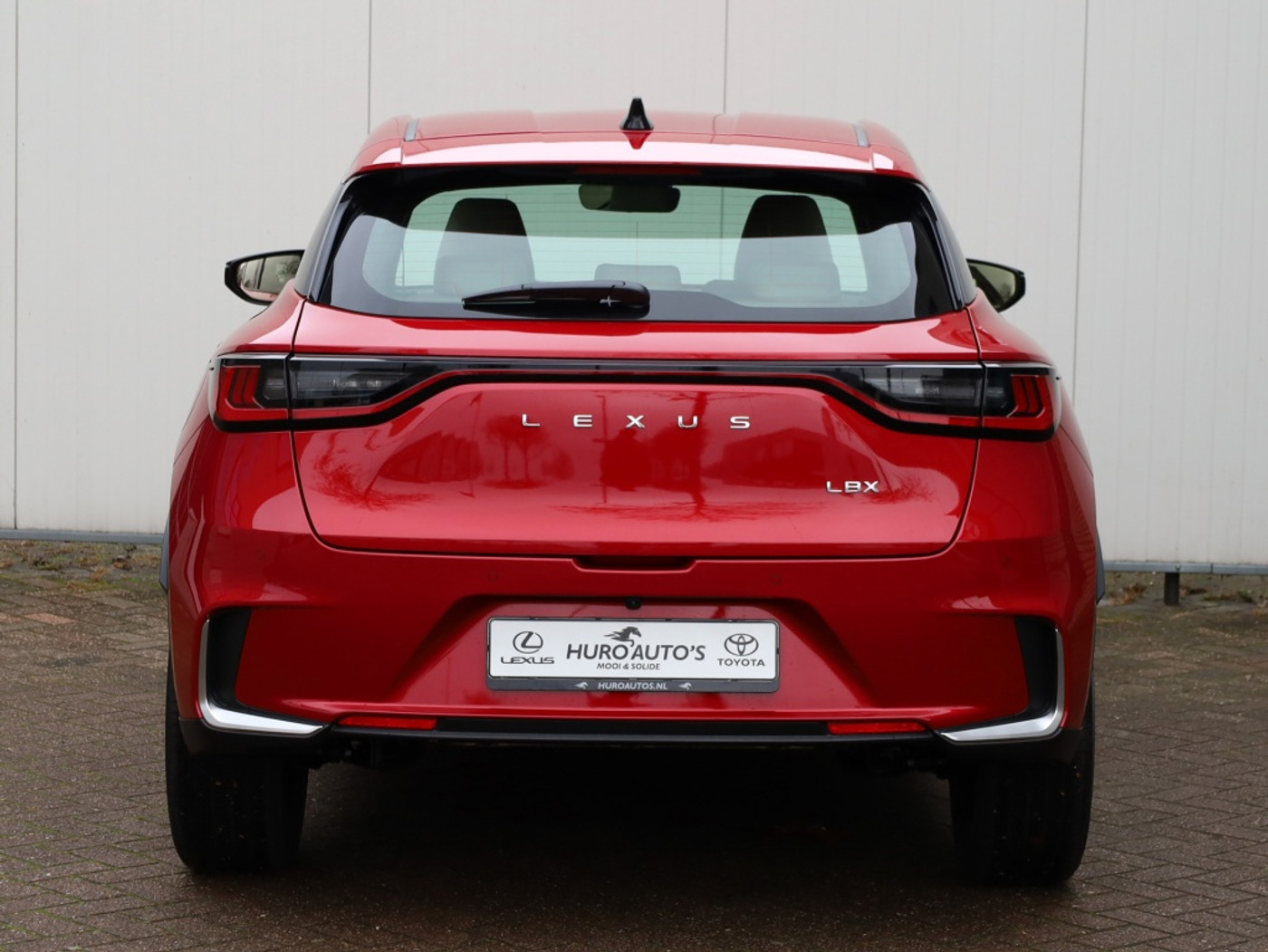 Foto van Lexus Lexus LBX