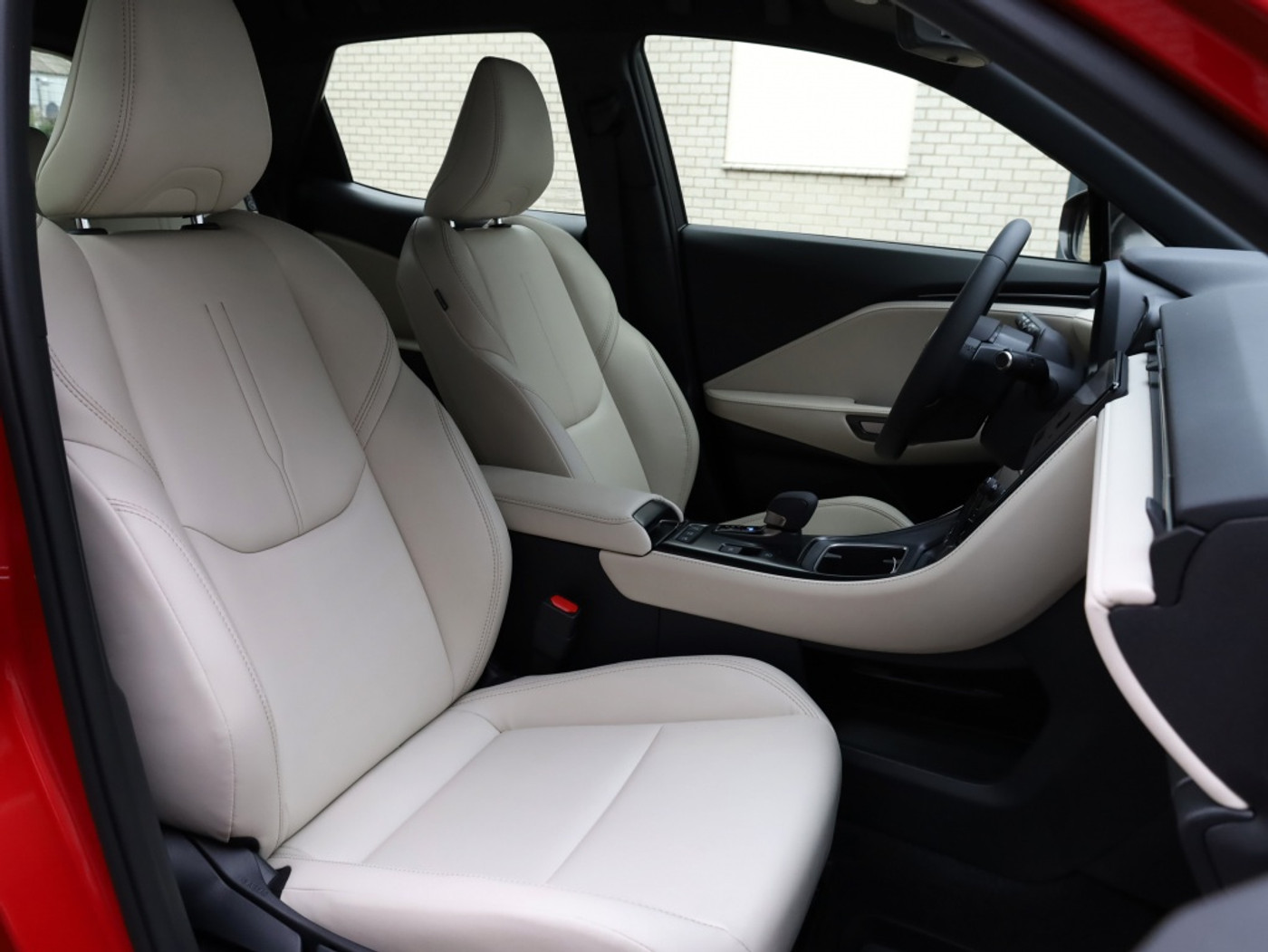 Foto van Lexus Lexus LBX