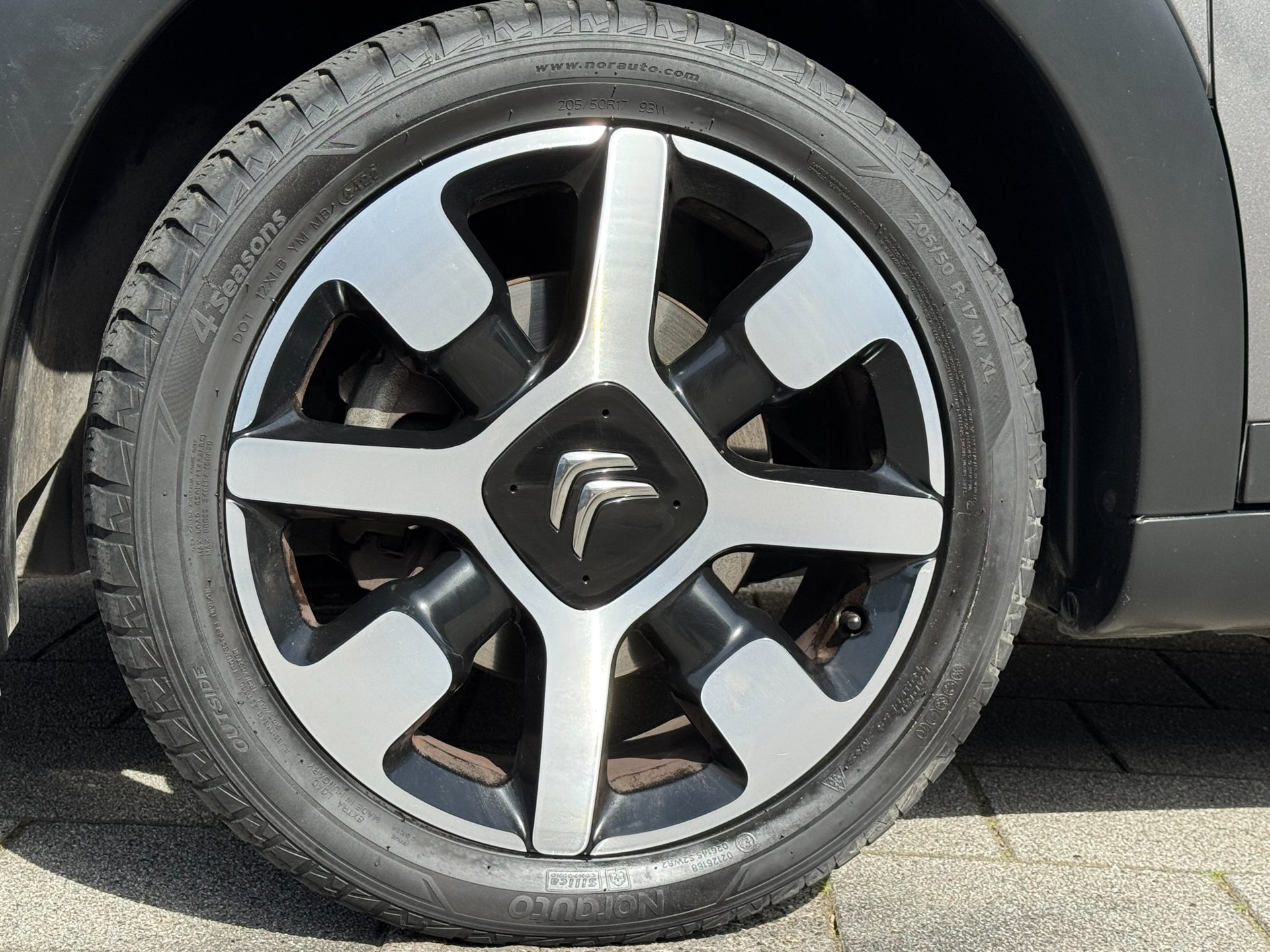 Foto van Citroen C4 Cactus
