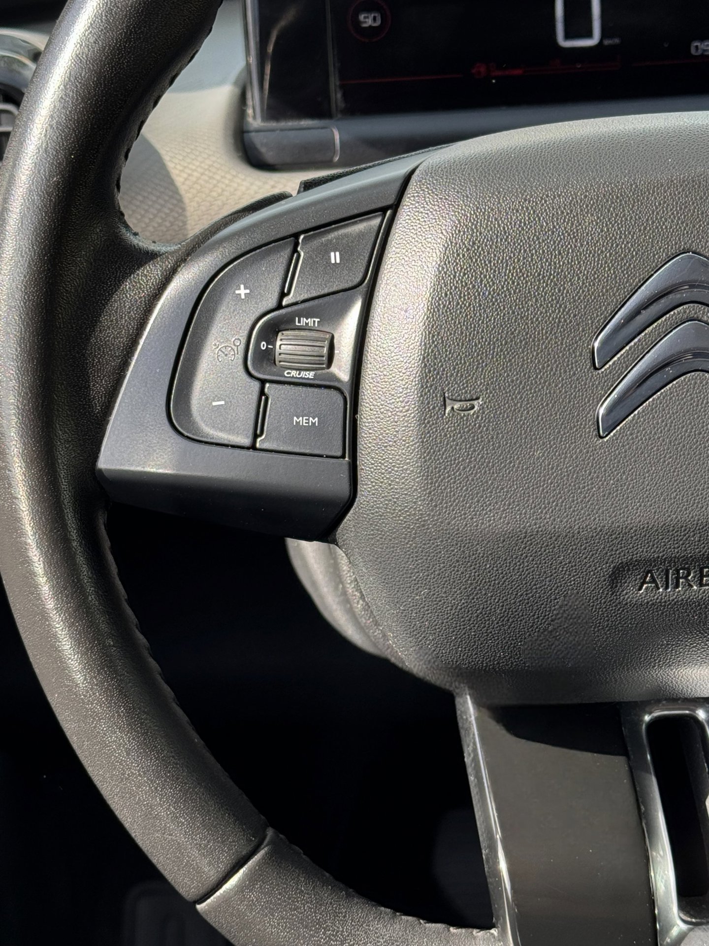 Foto van Citroen C4 Cactus