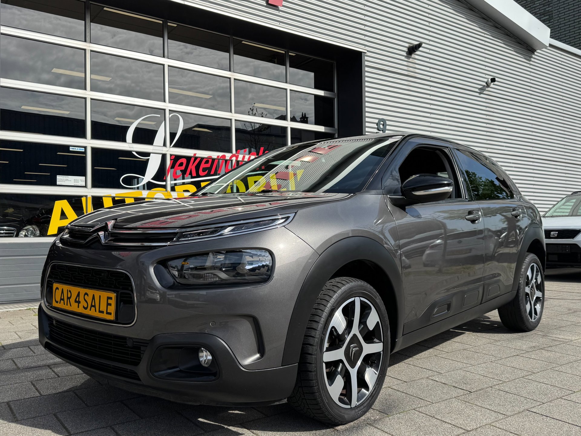 Foto van Citroen C4 Cactus