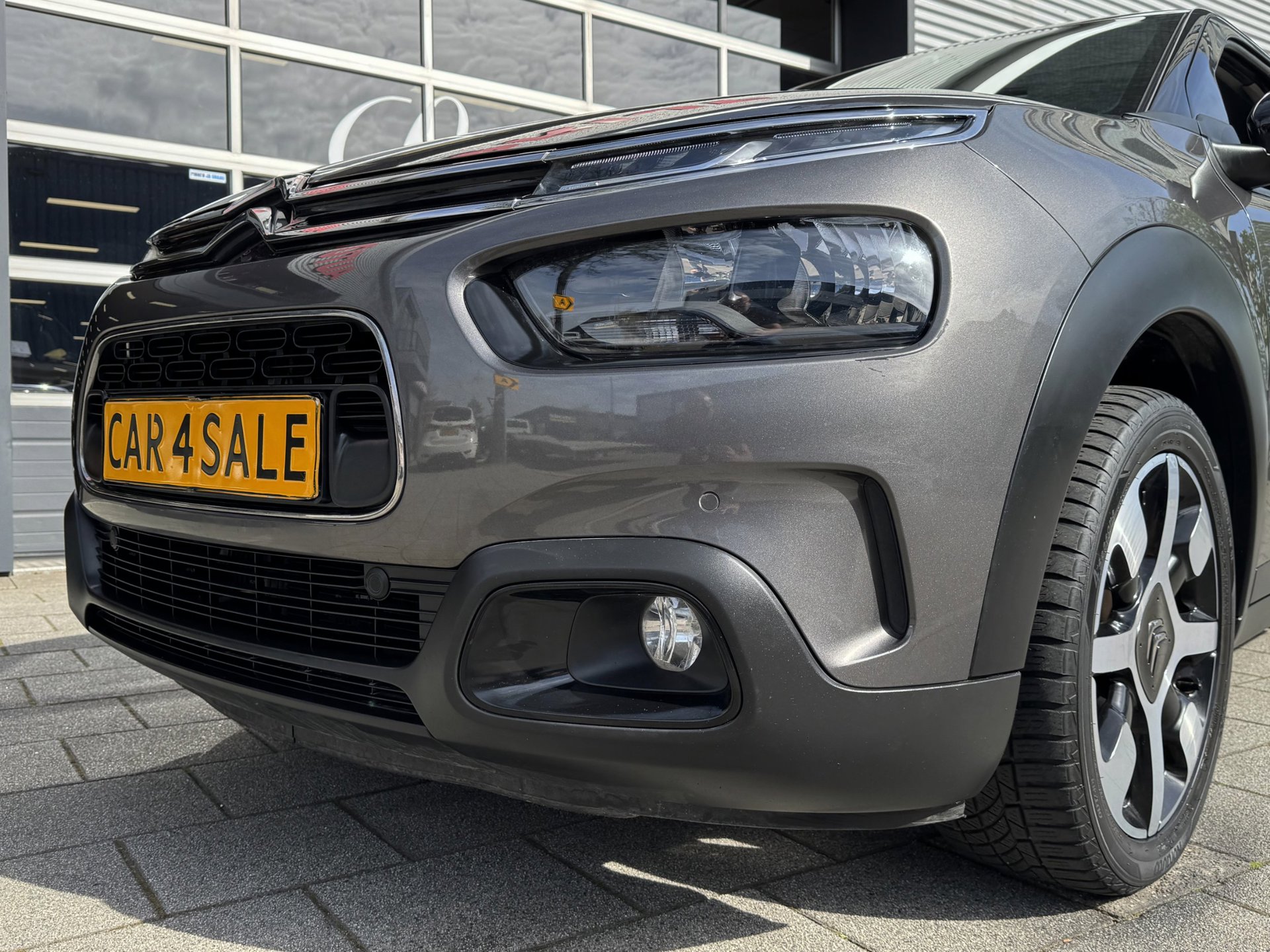 Foto van Citroen C4 Cactus