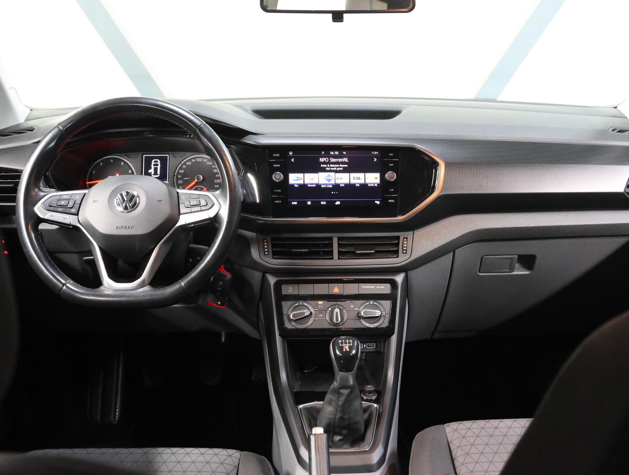 Foto van Volkswagen T-cross