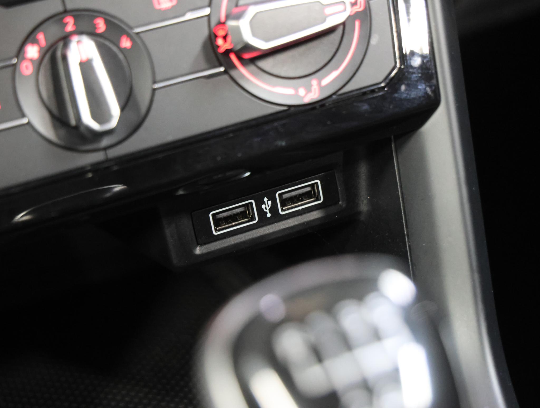 Foto van Volkswagen T-cross