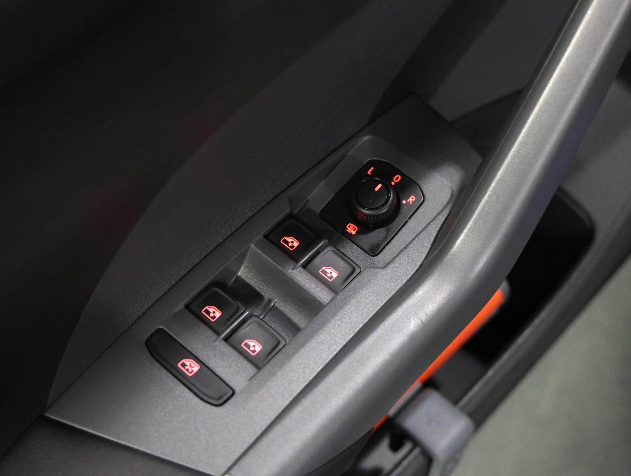 Foto van Volkswagen T-cross