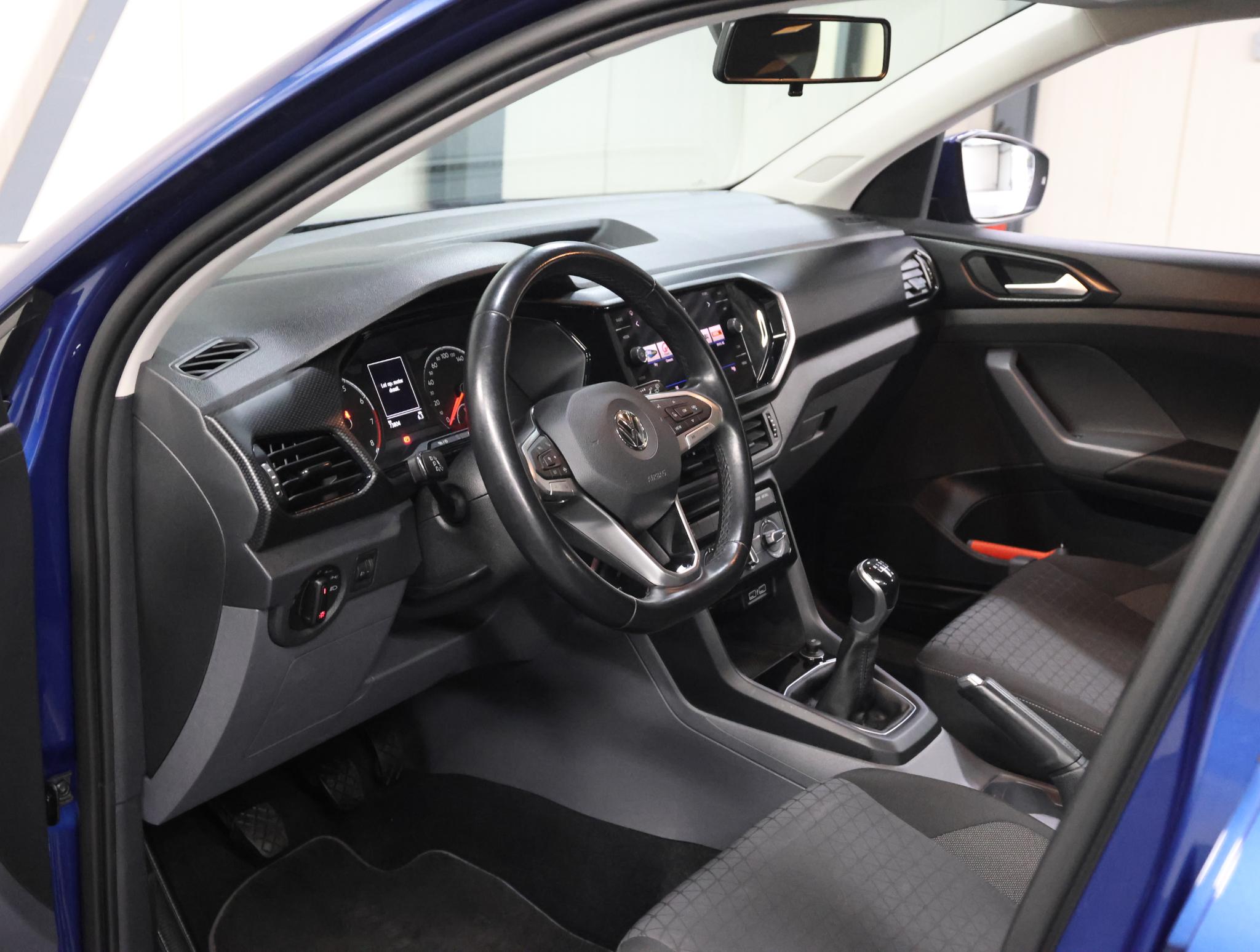Foto van Volkswagen T-cross