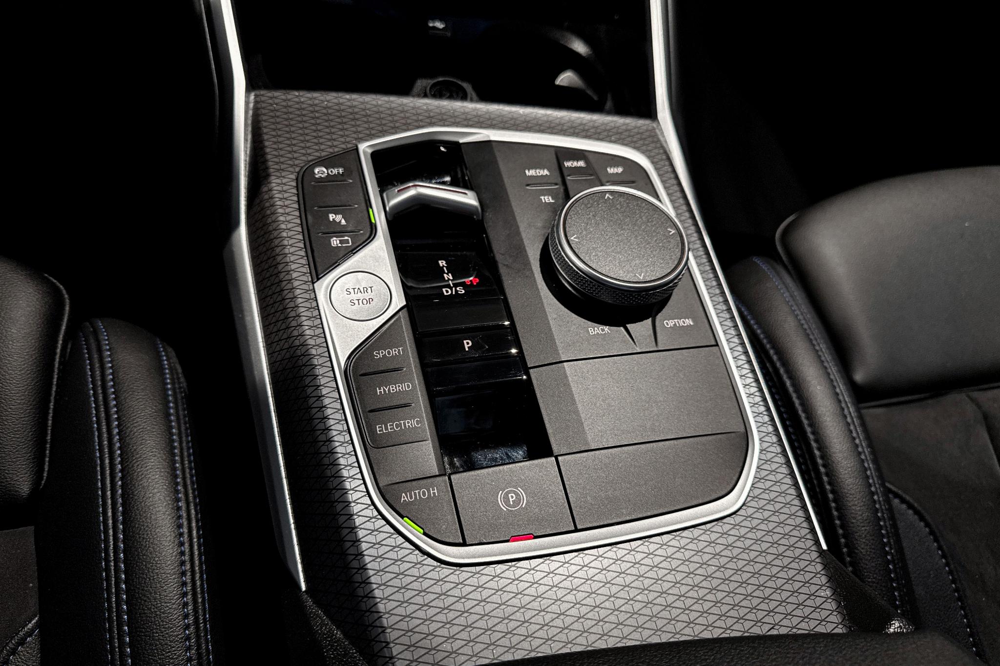 Foto van BMW 330e