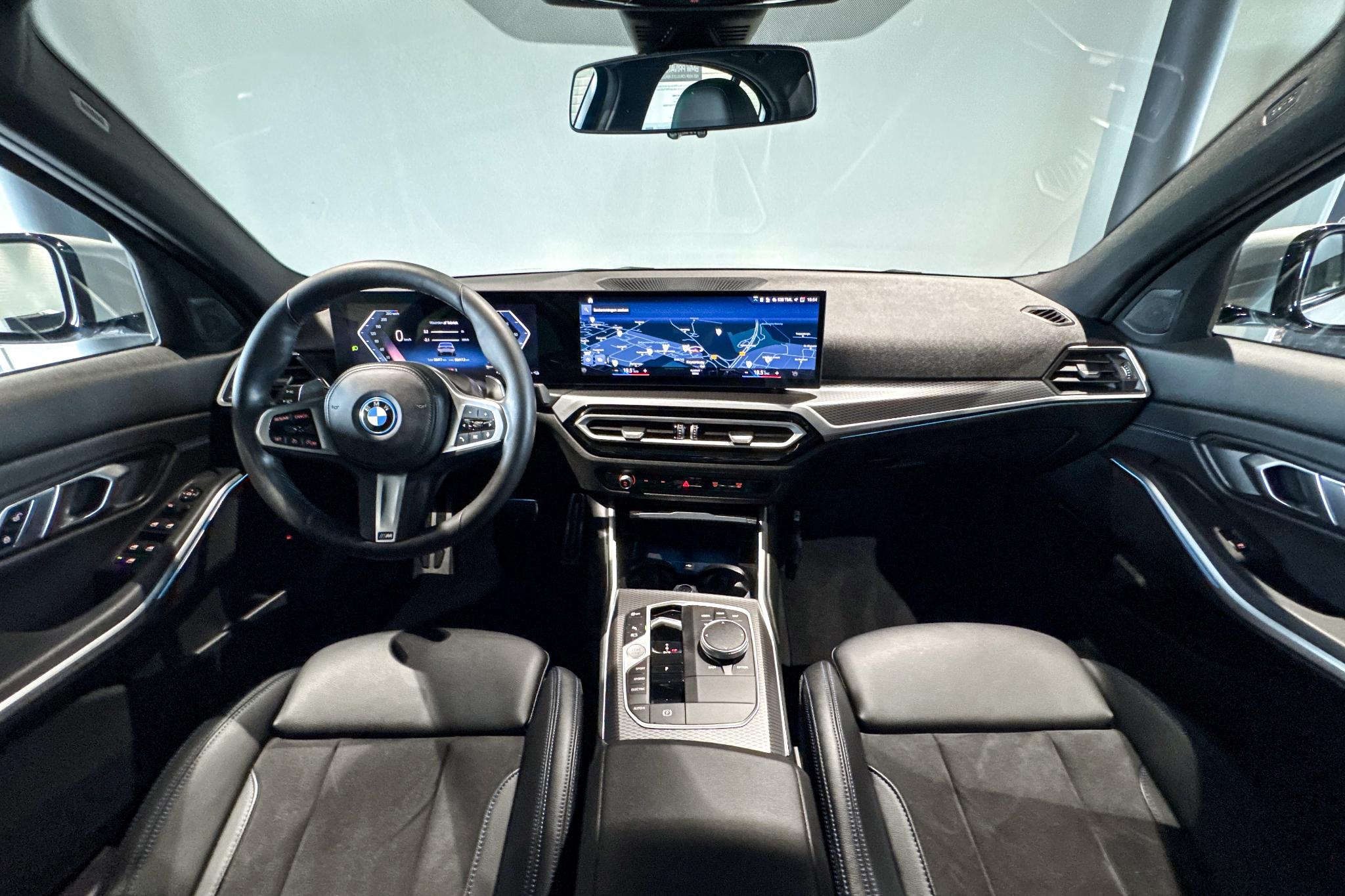 Foto van BMW 330e