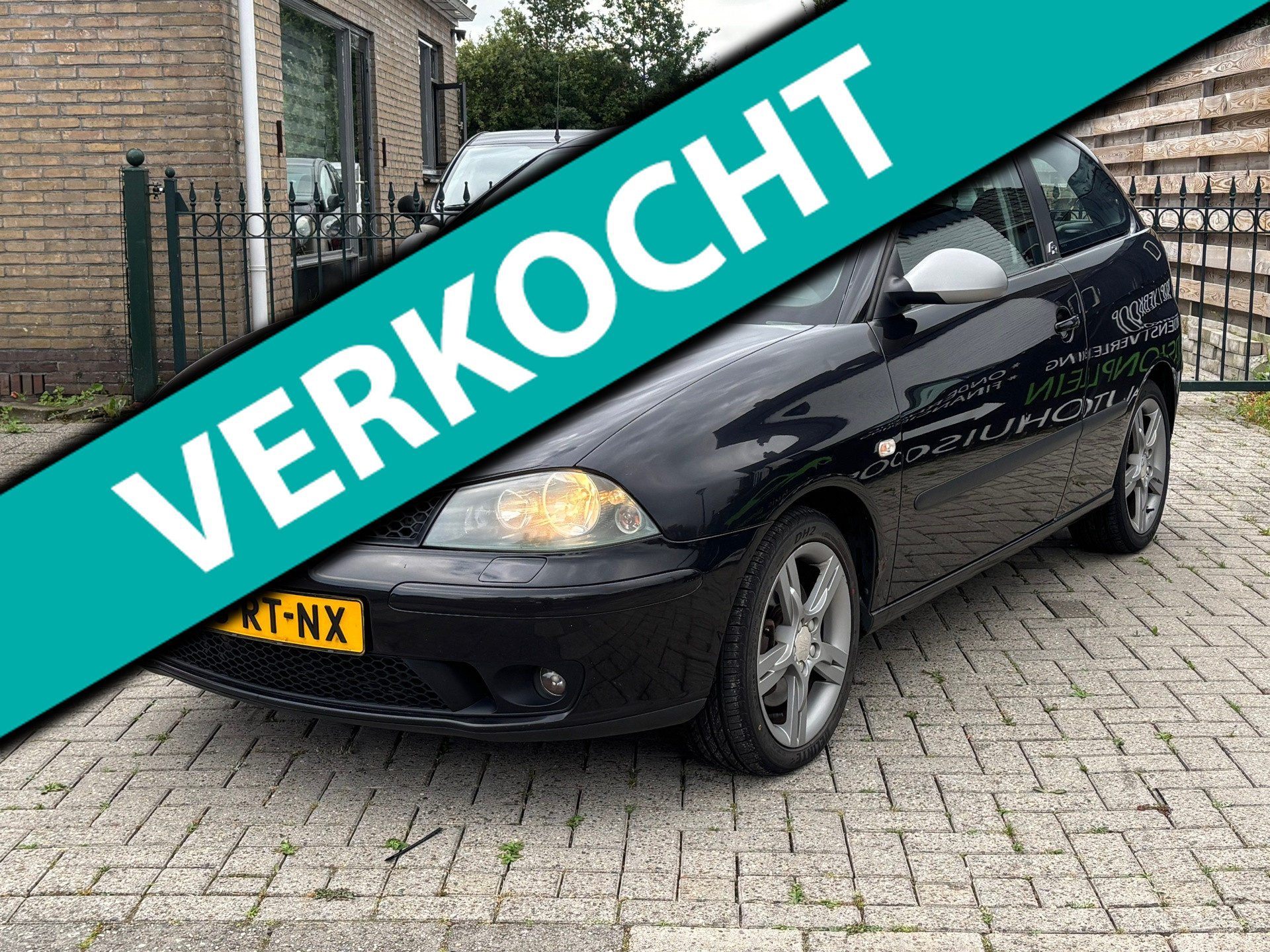 Seat Ibiza 1.8-20V VT FR |kanontje | nieuw apk | boombox | rijd en schakelt super en snel ! 2005 - voorkant