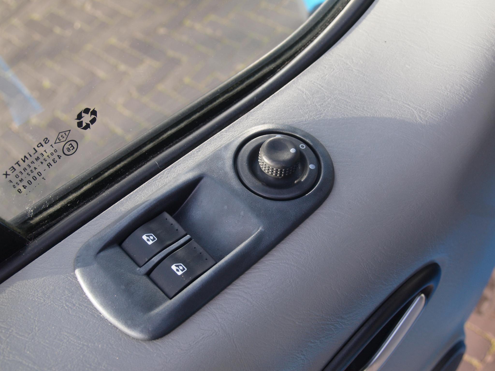 Foto van Opel Vivaro