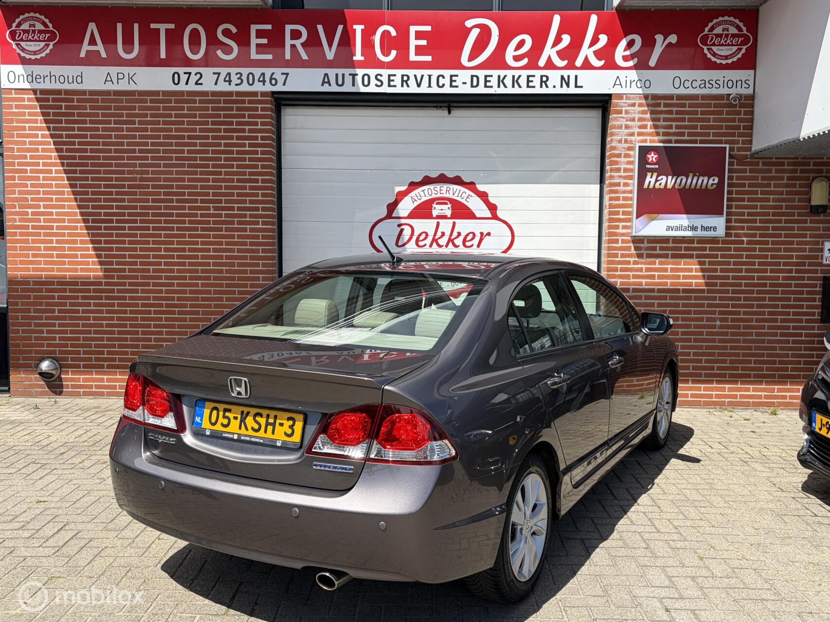 Foto van Honda Civic 4dr Hybrid