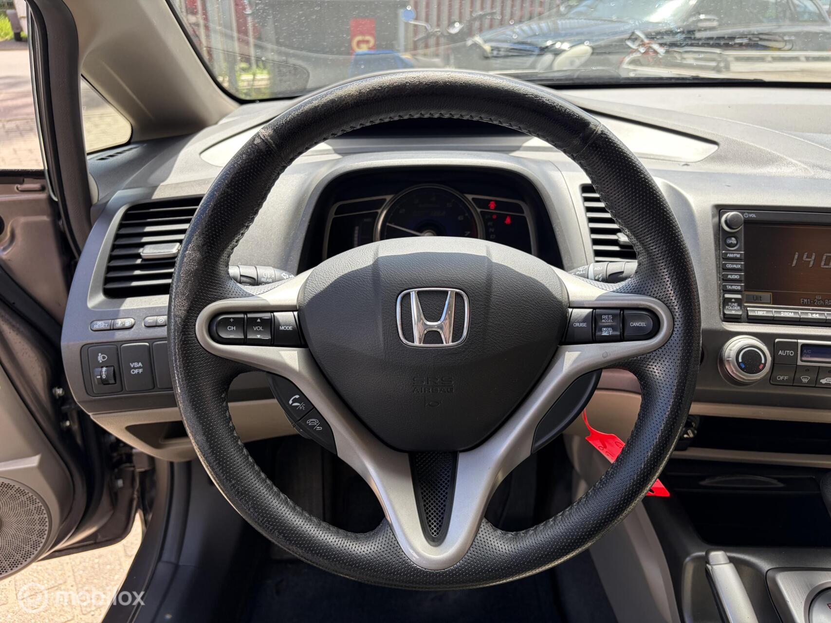 Foto van Honda Civic 4dr Hybrid