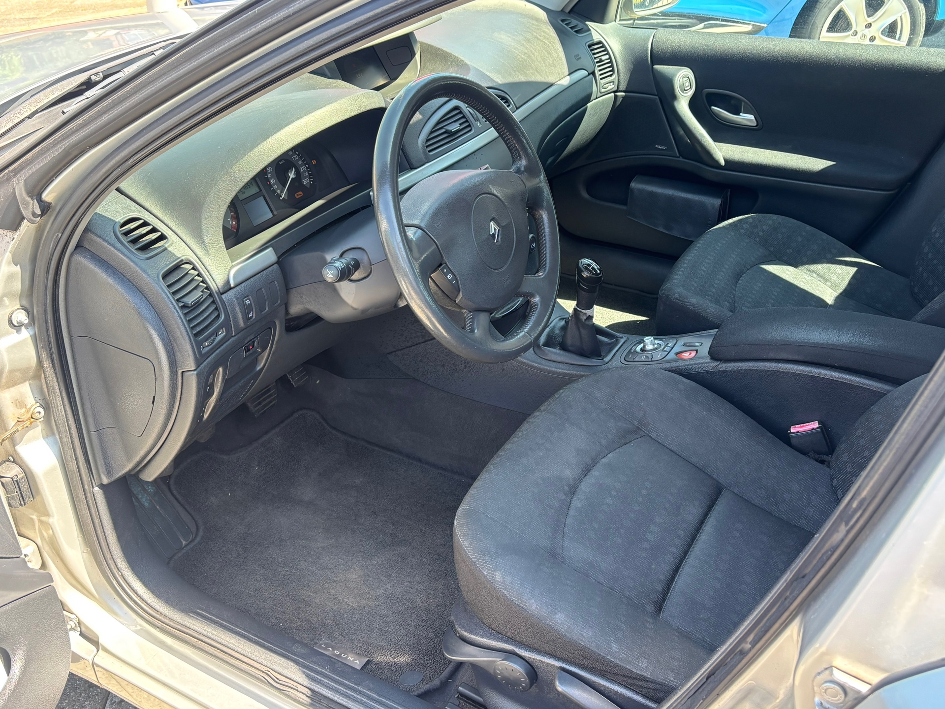 Foto van Renault Laguna Grand Tour