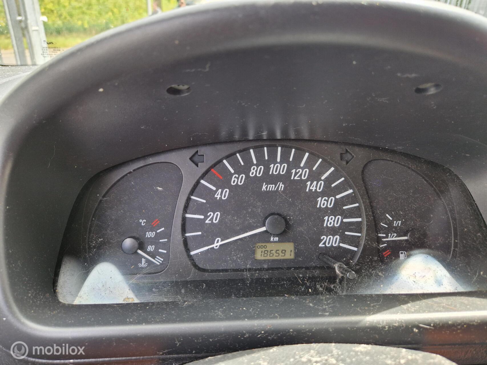 Foto van Opel Agila