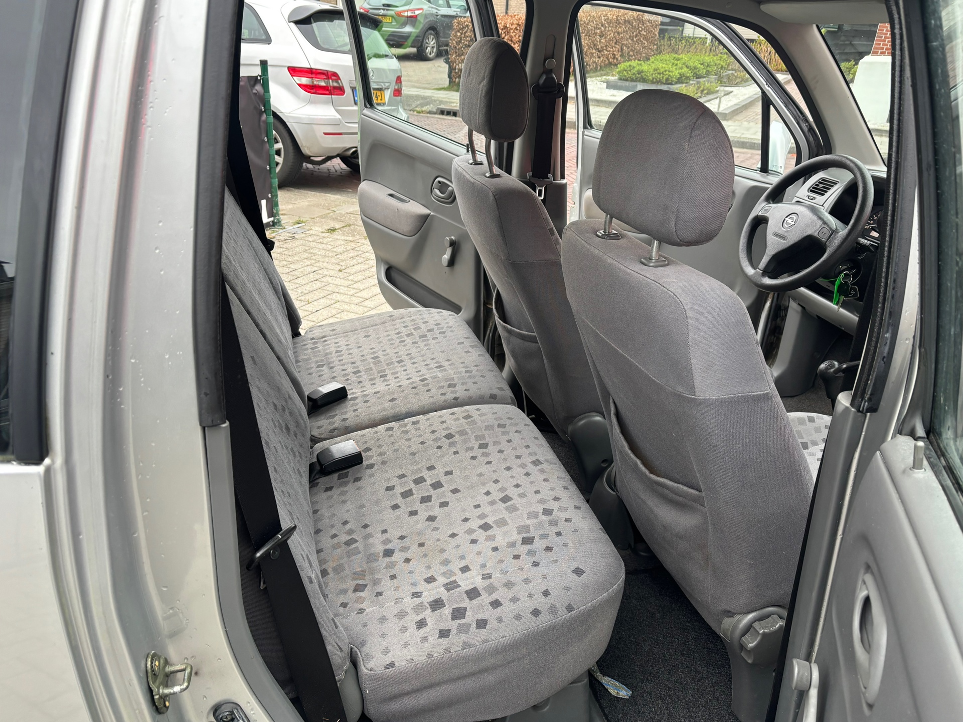 Foto van Opel Agila