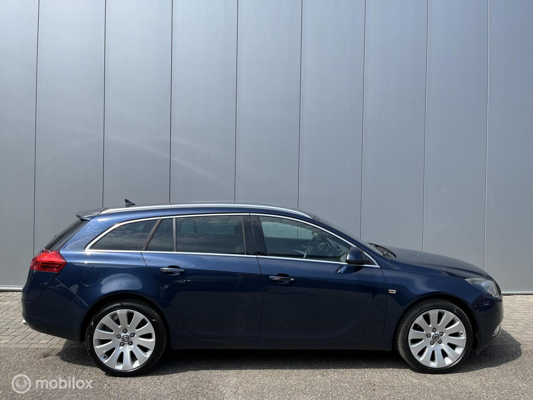 Foto van Opel Insignia Sports Tourer SW