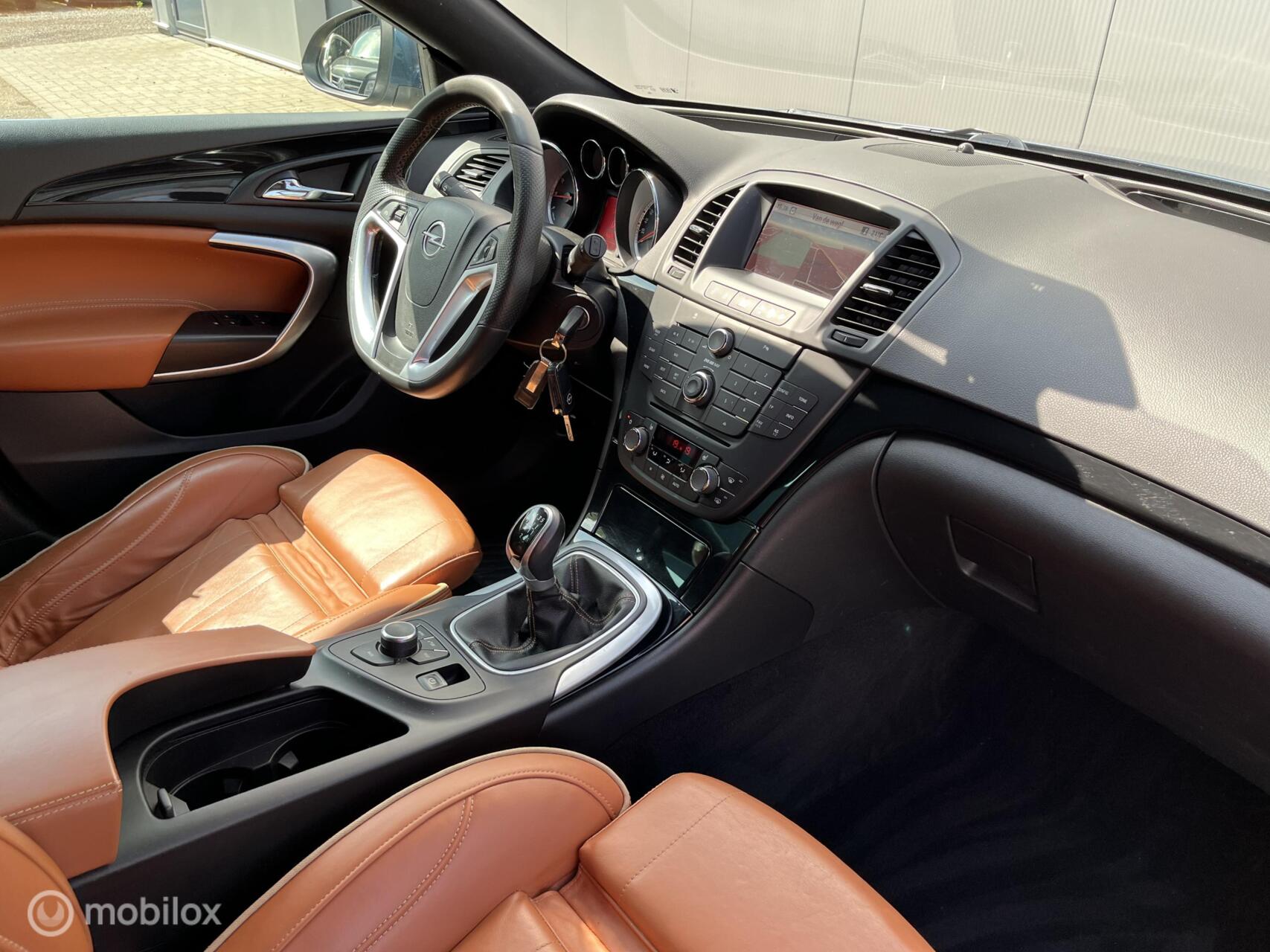 Foto van Opel Insignia Sports Tourer SW