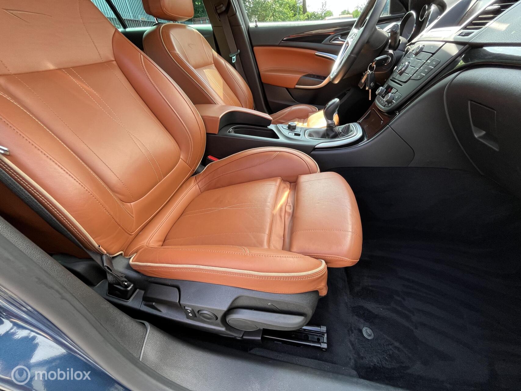 Foto van Opel Insignia Sports Tourer SW
