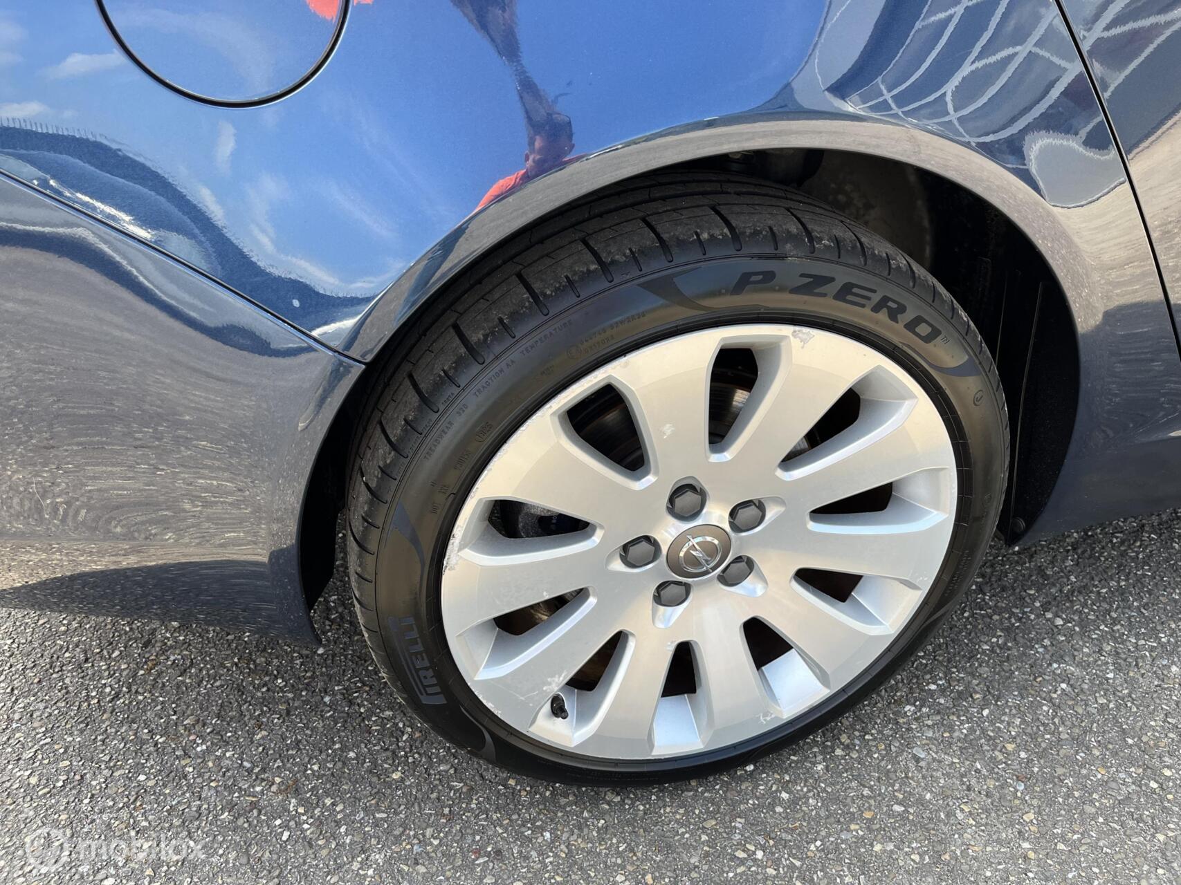 Foto van Opel Insignia Sports Tourer SW