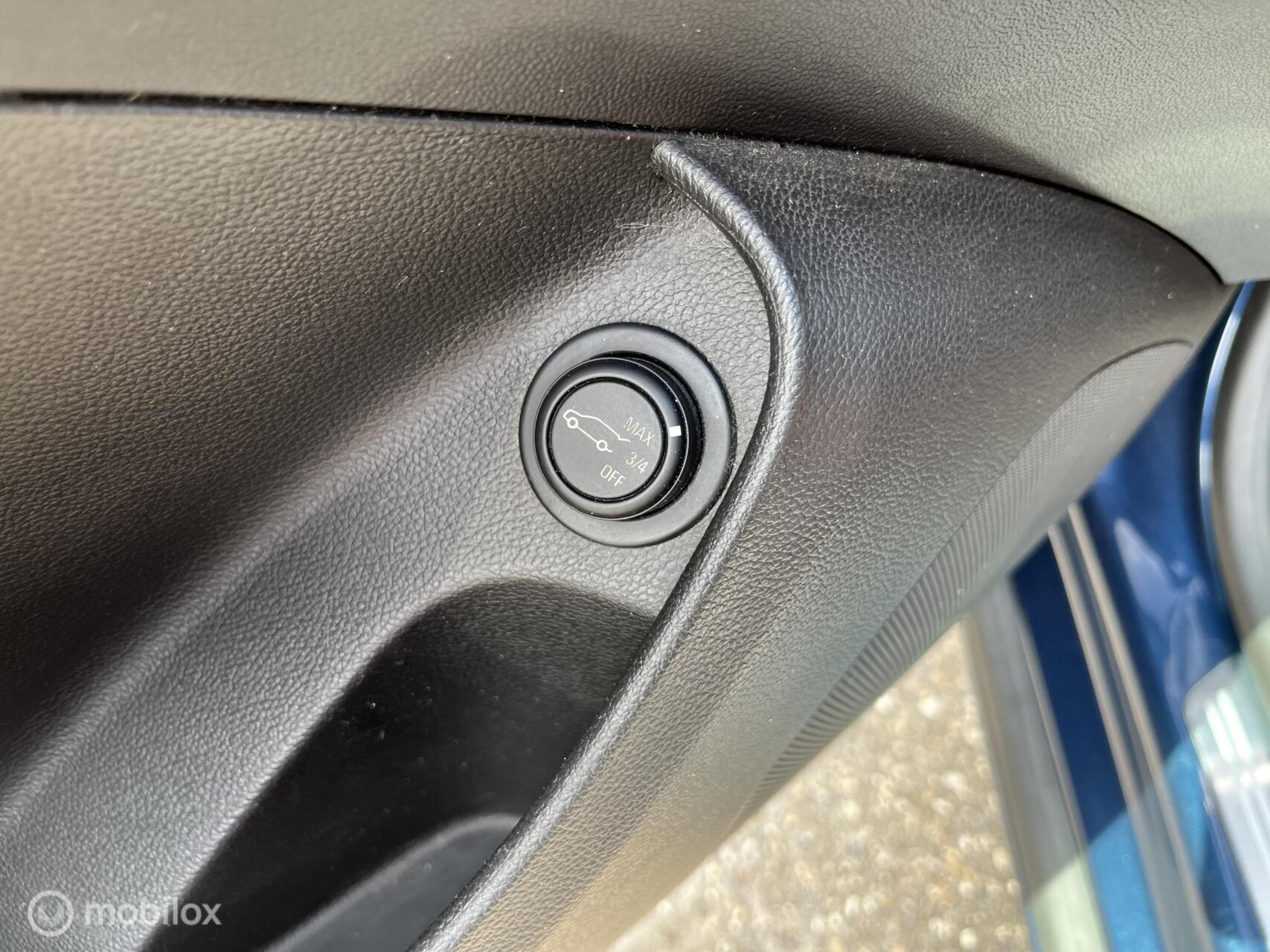 Foto van Opel Insignia Sports Tourer SW