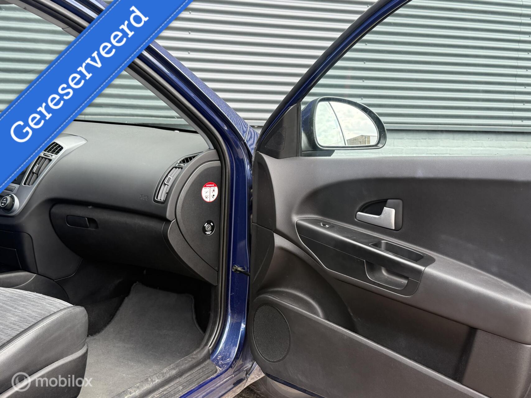 Foto van Kia Cee D