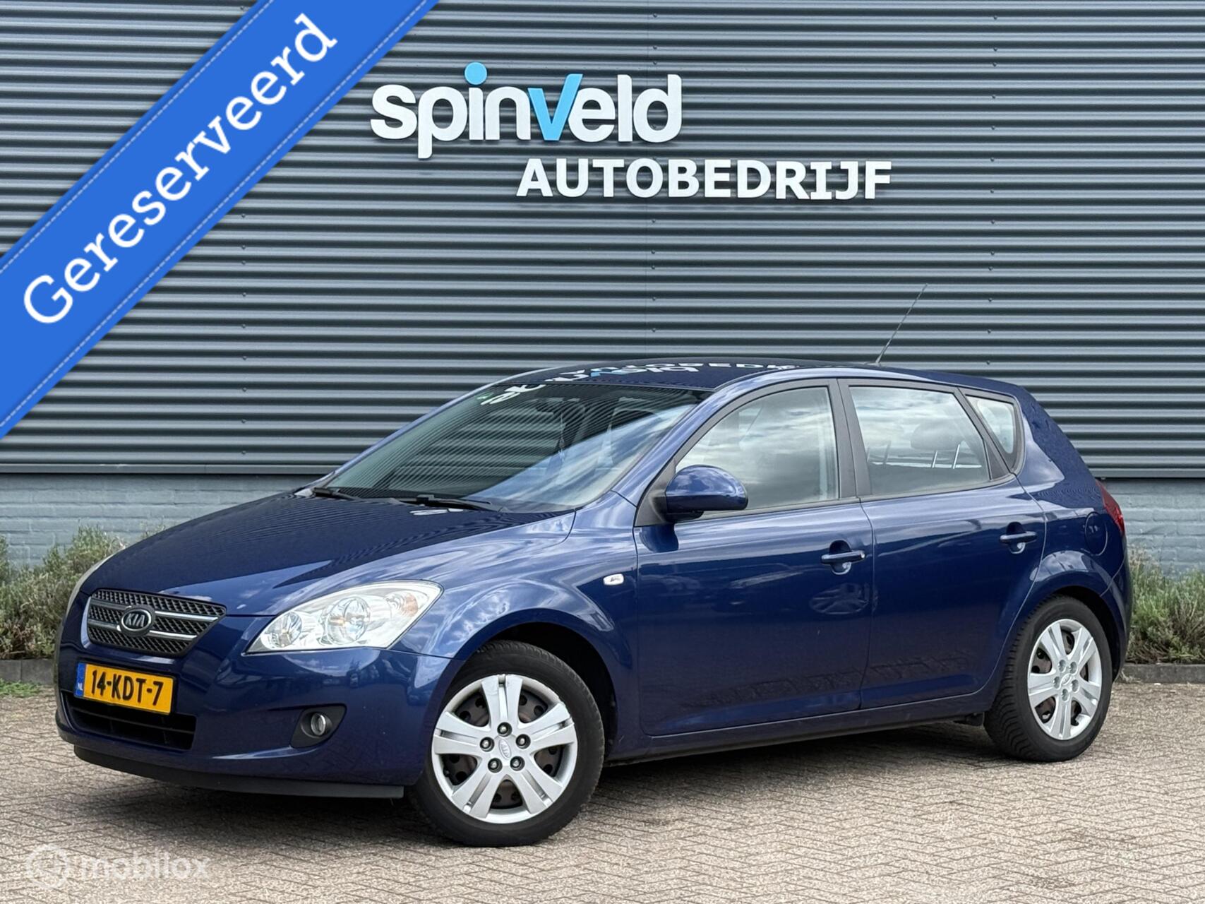 Kia Cee D 1.6 CVVT X-ecutive - Airco - Trekhaak - Automaat - 2009 - voorkant