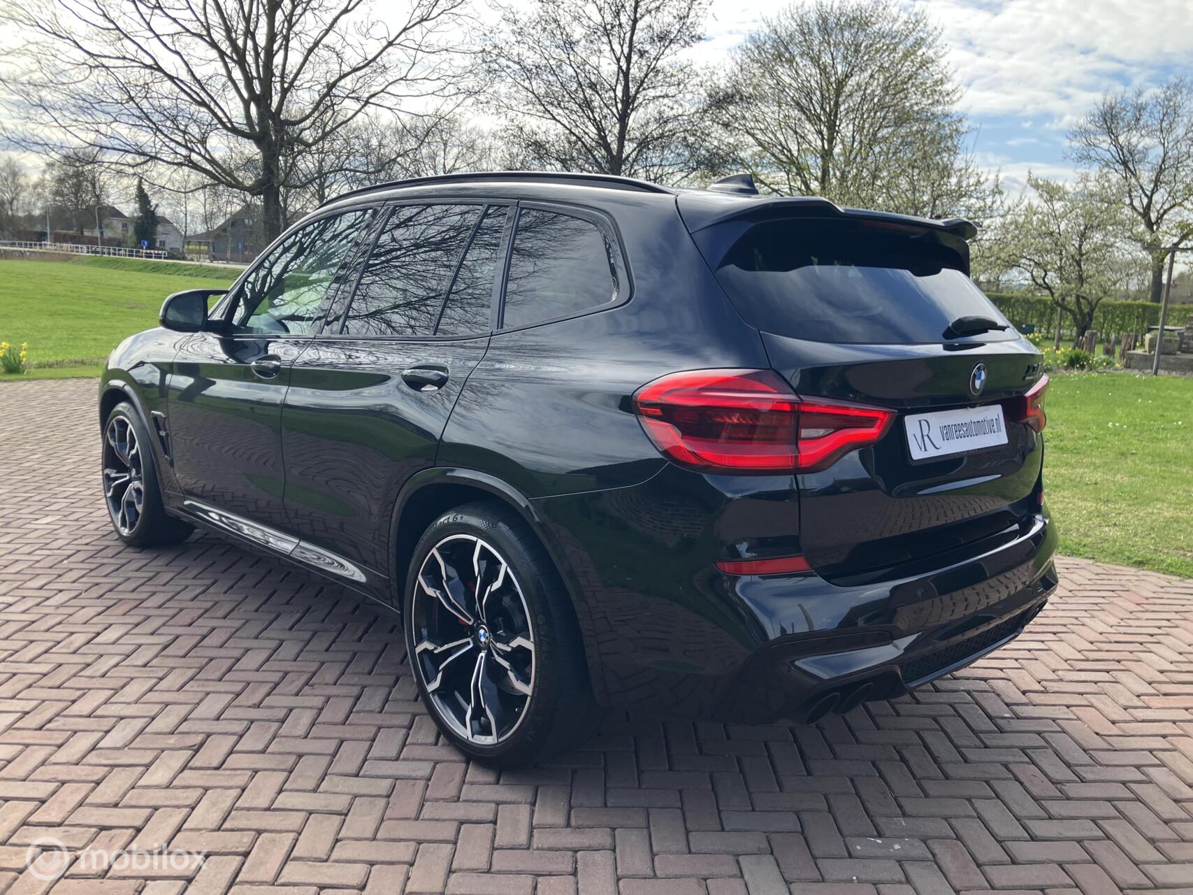Foto van BMW X3 M Competition