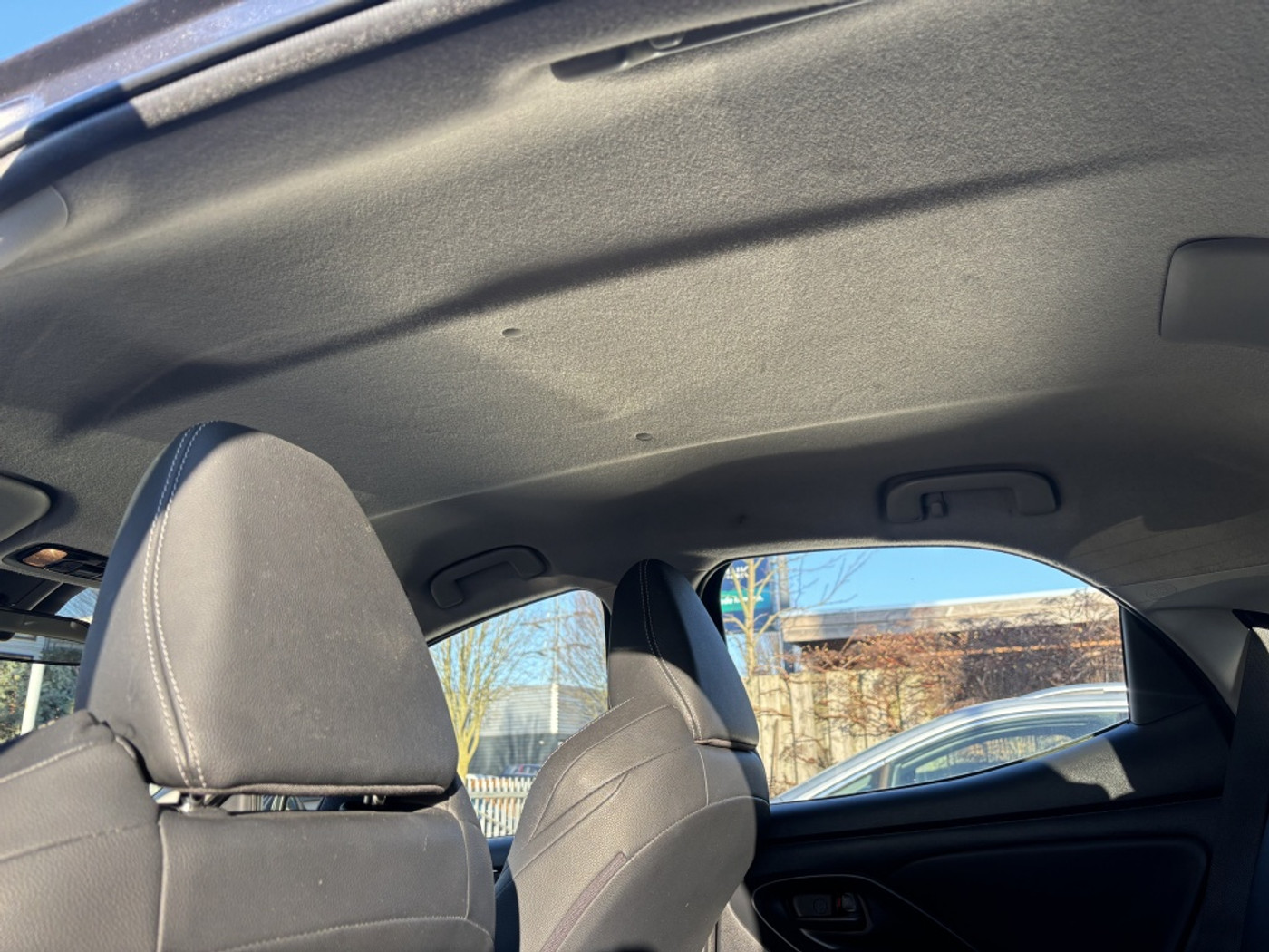 Foto van Mazda 2 Hybrid
