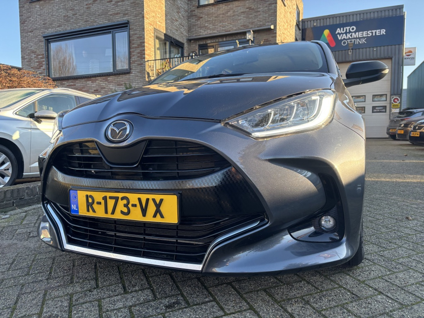 Foto van Mazda 2 Hybrid
