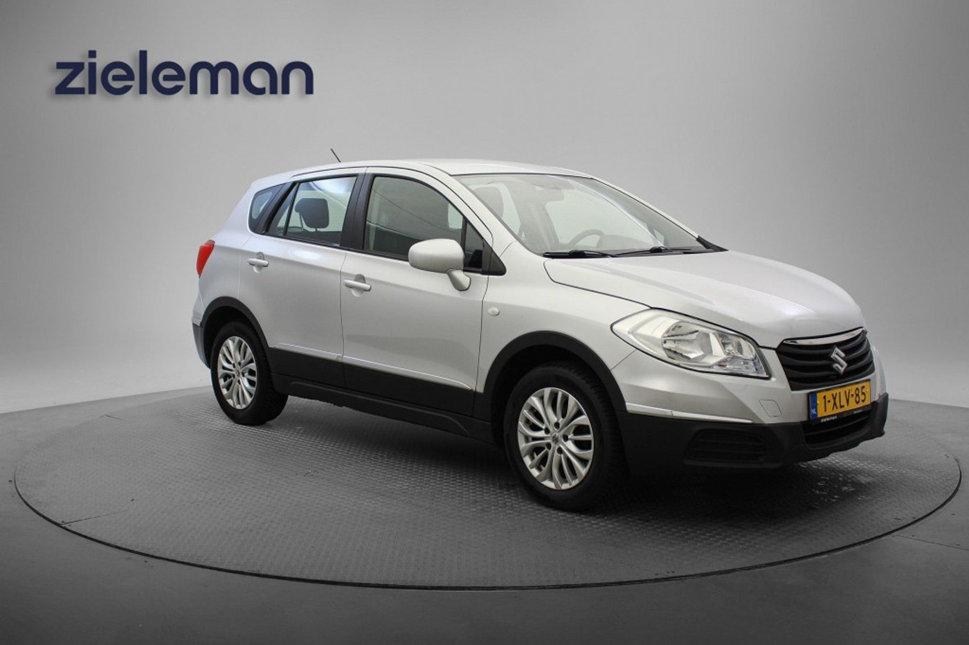 Suzuki Sx4 1.6 Comfort - Trekhaak, Stoelverwarming, Airco, Cruise 2014 - voorkant