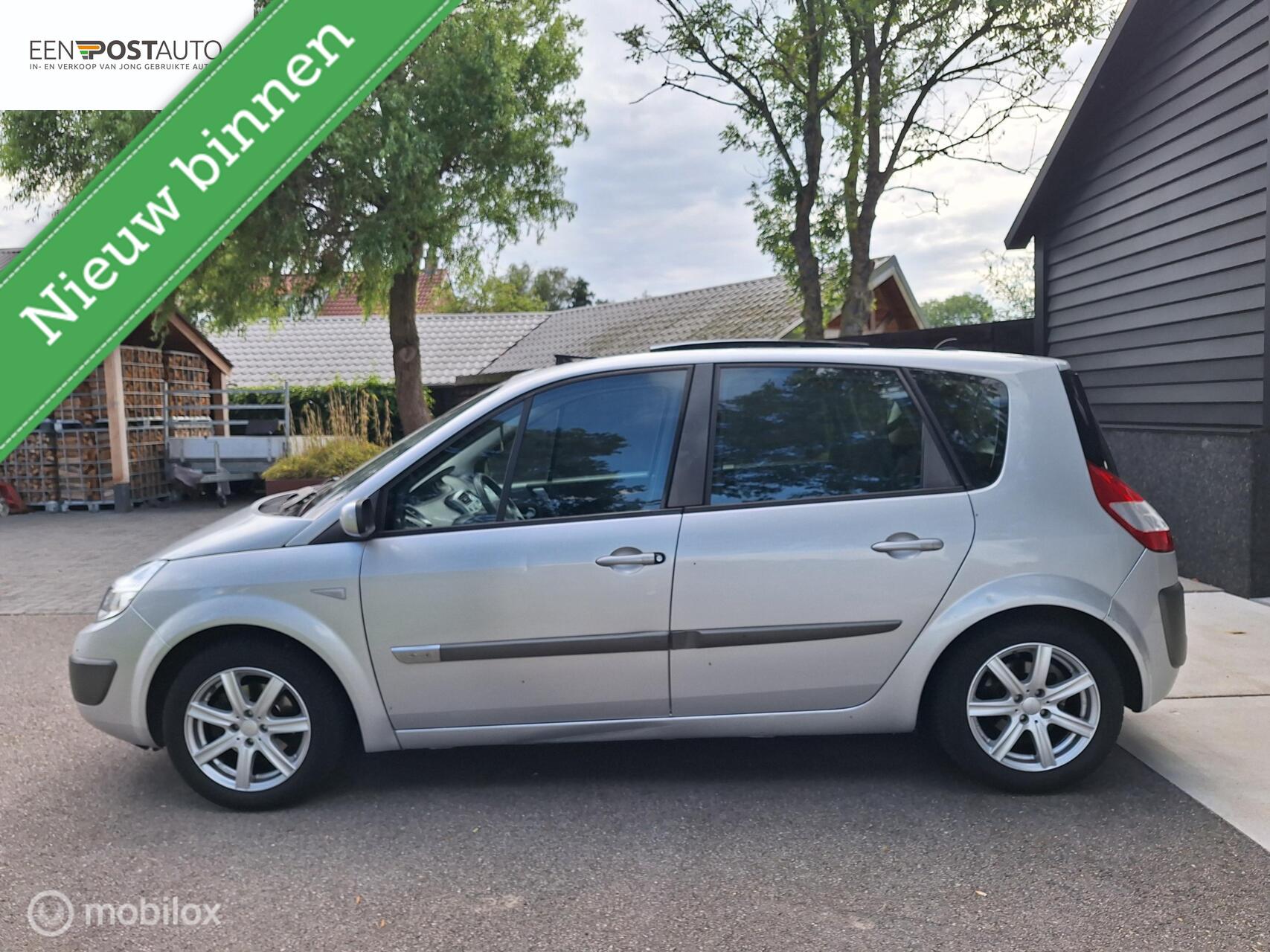 Renault Megane Scenic 1.6-16V Privilège Luxe APK tot 18-02-2027 ! 2005 - voorkant