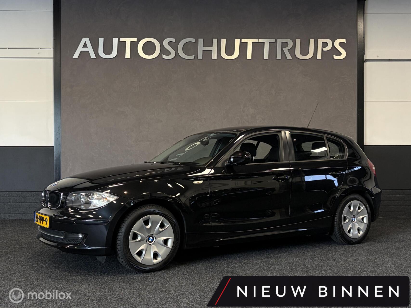 BMW 1er Reihe 116i Business Line Sport 5 DEURS / AIRCO / DEALER ONDERHOUDEN 2010 - voorkant