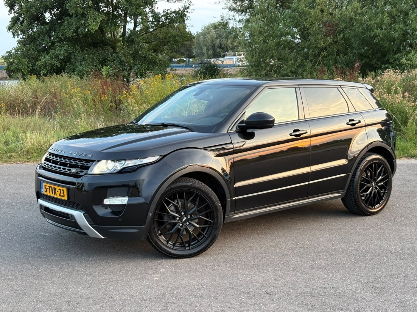 Land Rover Range Rover Evoque 2.2 eD4 2WD Prestige Pano Luxe Camera 2014 - voorkant