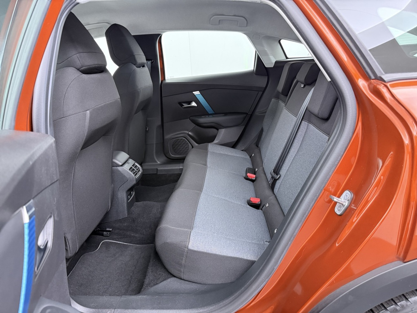 Foto van Citroen E-c4
