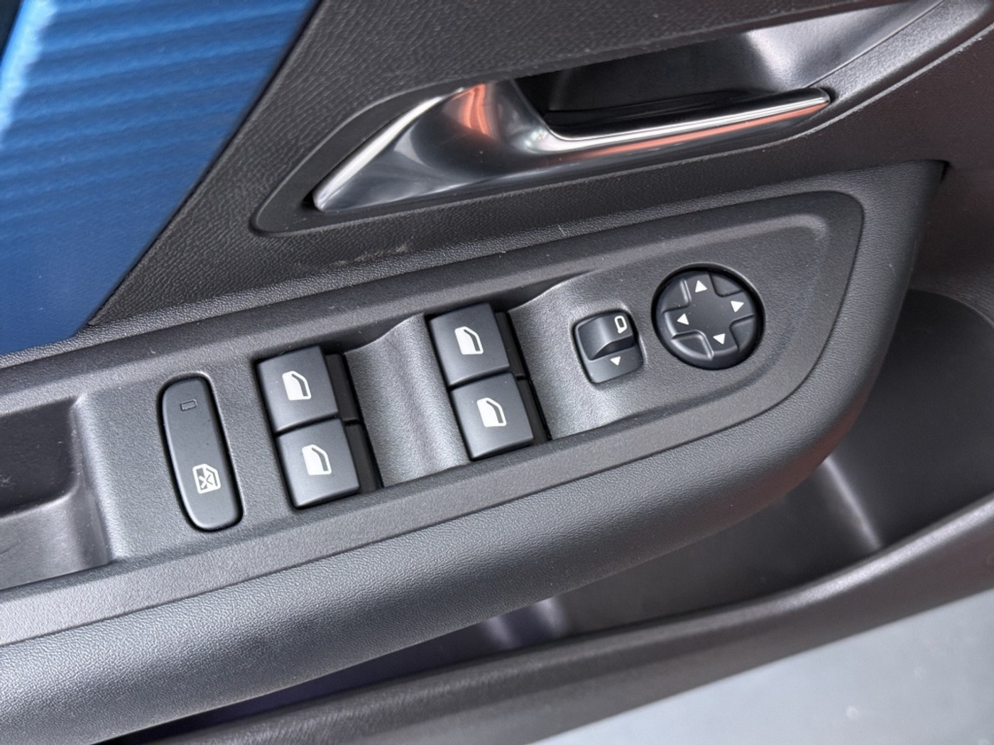 Foto van Citroen E-c4
