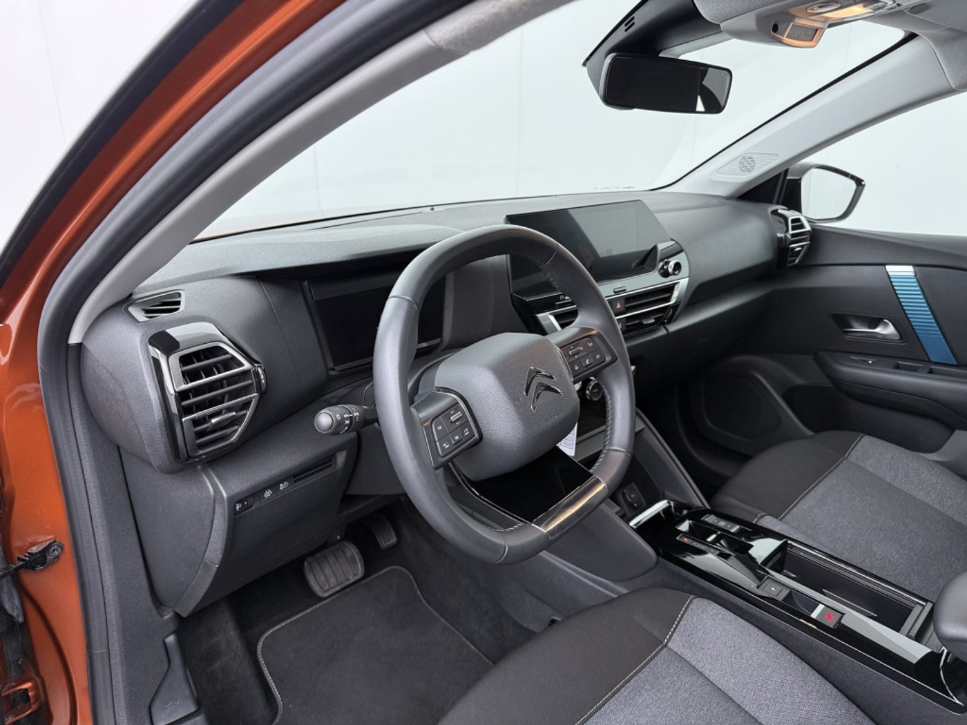 Foto van Citroen E-c4