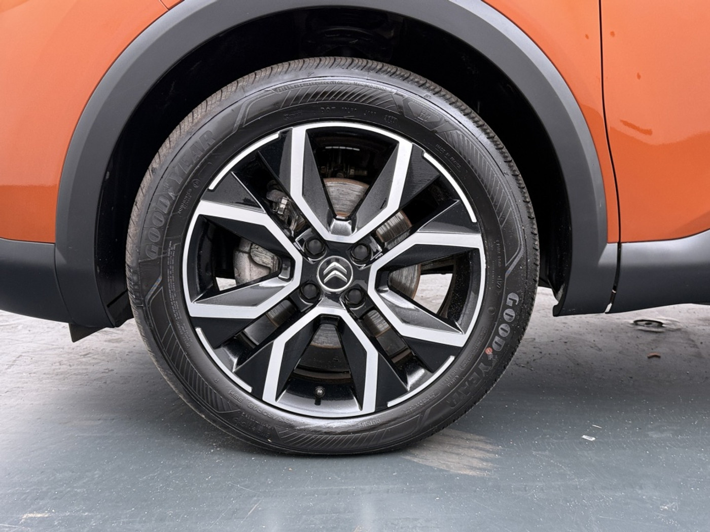 Foto van Citroen E-c4