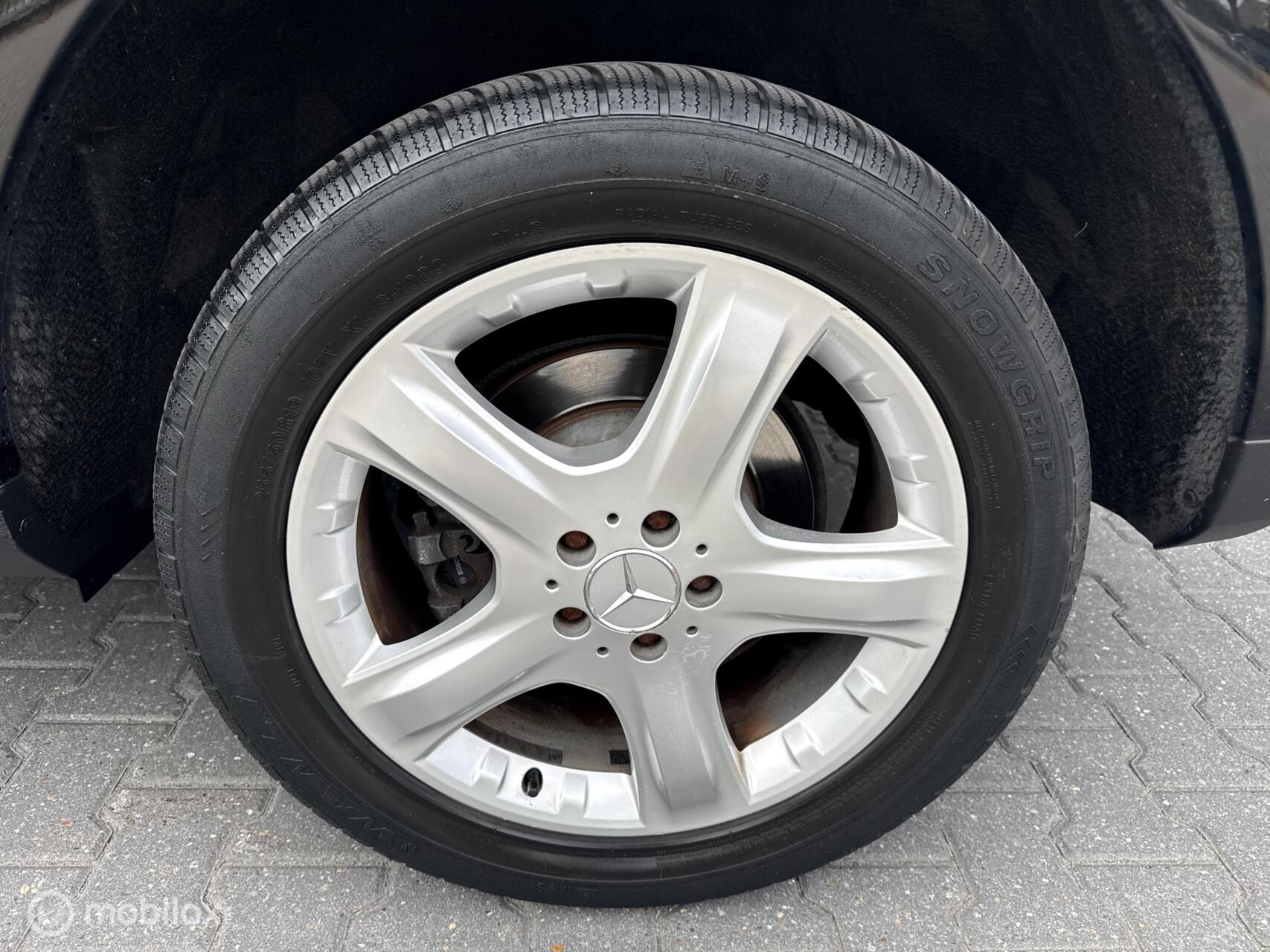 Foto van Mercedes-Benz ML 350 4Matic