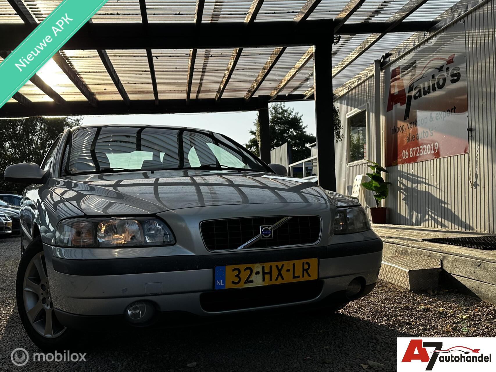 Volvo S60 2.4 Edition Nieuwe APK//Automaat//Airco 2002 - voorkant