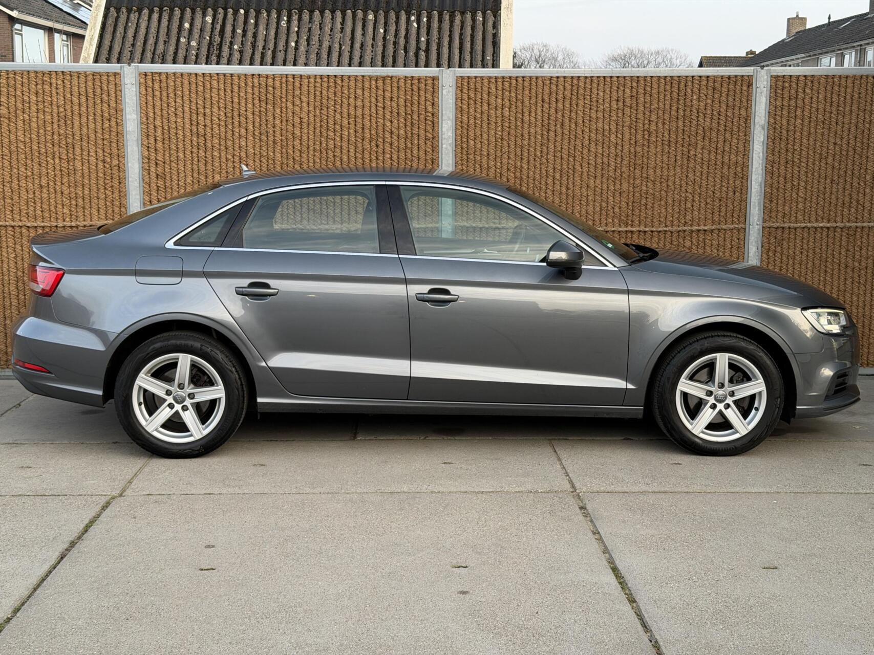 Foto van Audi A3 Limousine