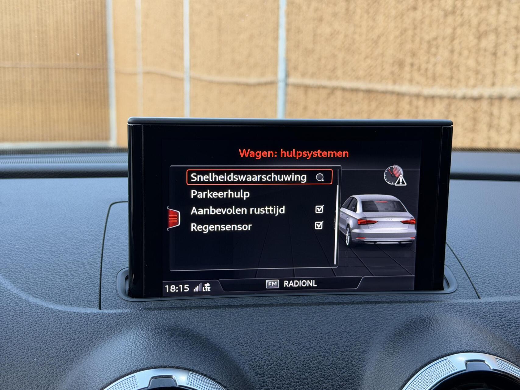 Foto van Audi A3 Limousine