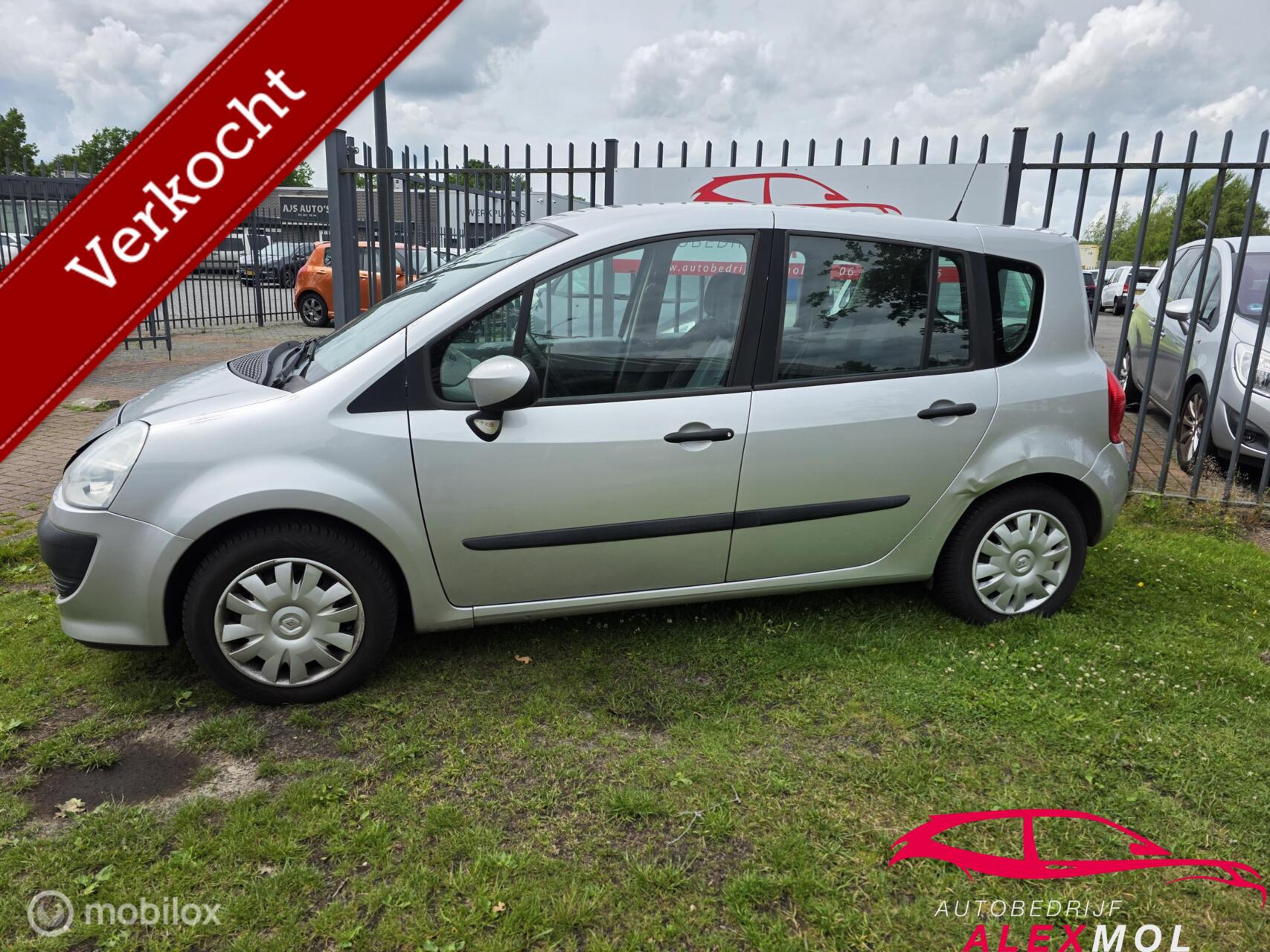 Renault Modus 1.2 TCE Dynamique 2008 - voorkant