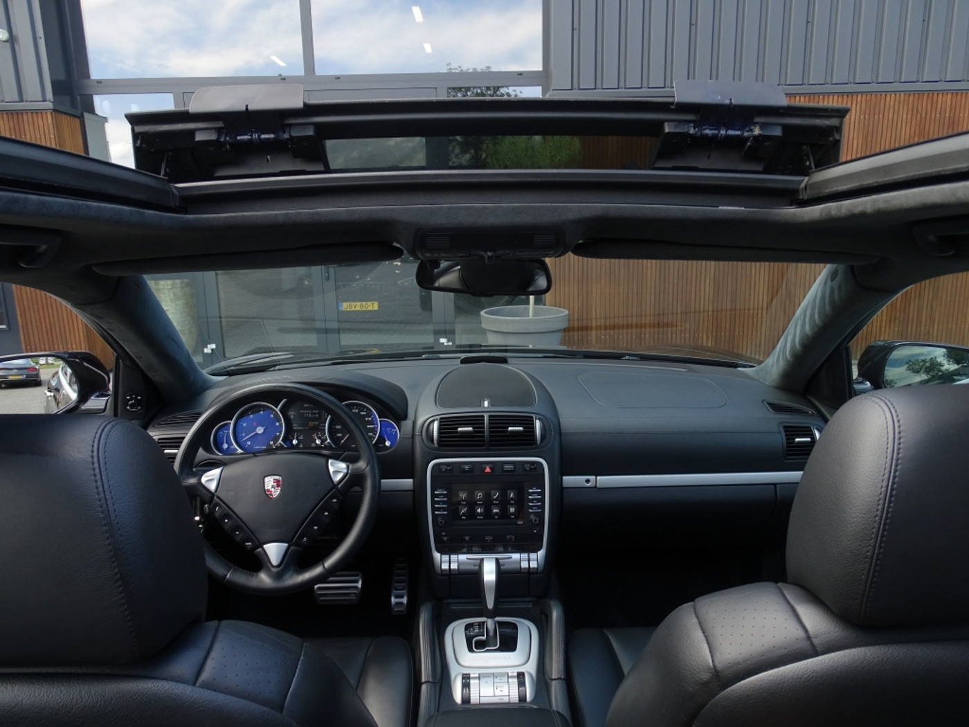Foto van Porsche Cayenne Turbo
