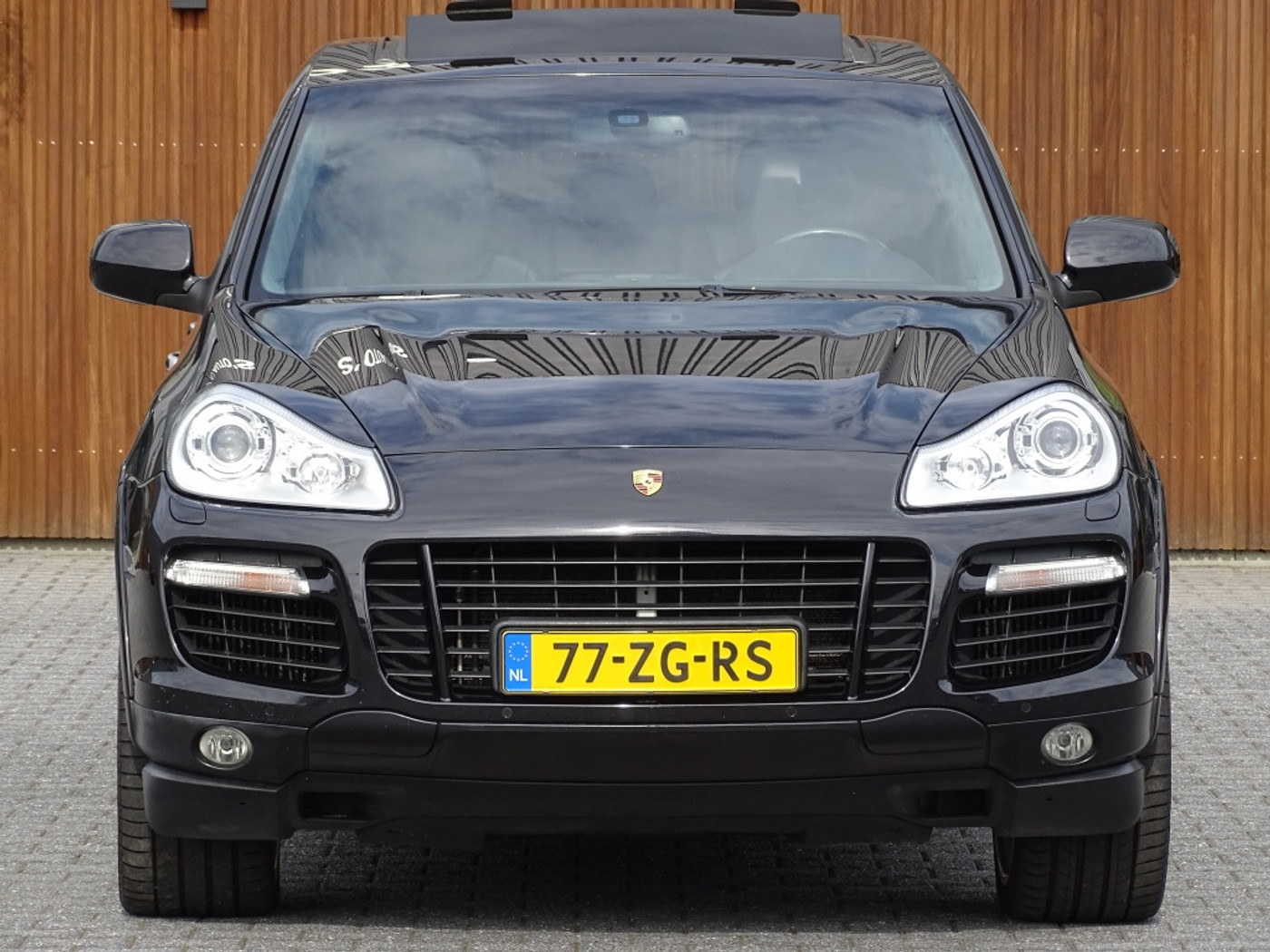 Foto van Porsche Cayenne Turbo